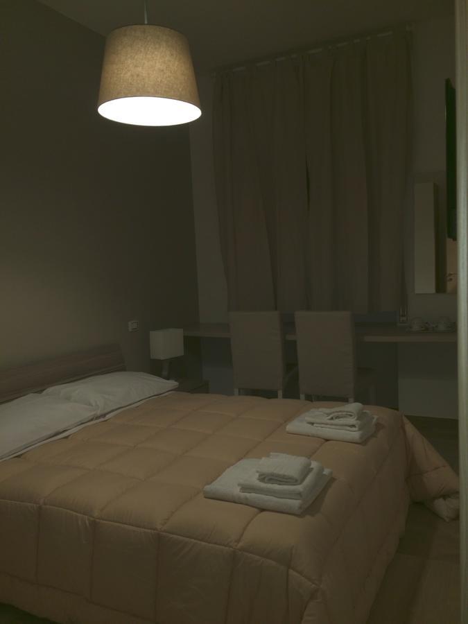 Casa Grace 2 Bed and Breakfast Bari Esterno foto